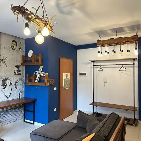 Apartament Zoo Garden 2 *